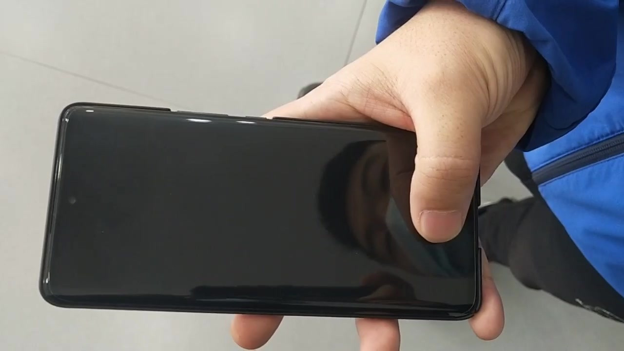 我也是刚知道，手机每天关机，还有长期不关机，区别竟然这么大