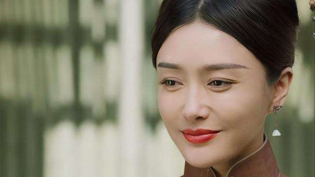 秦岚旧照美到窒息！