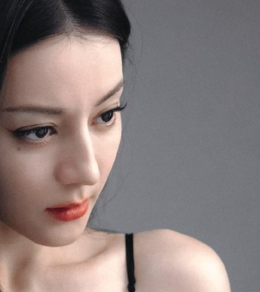 这次我摘下思念的耳机，来到你的身边