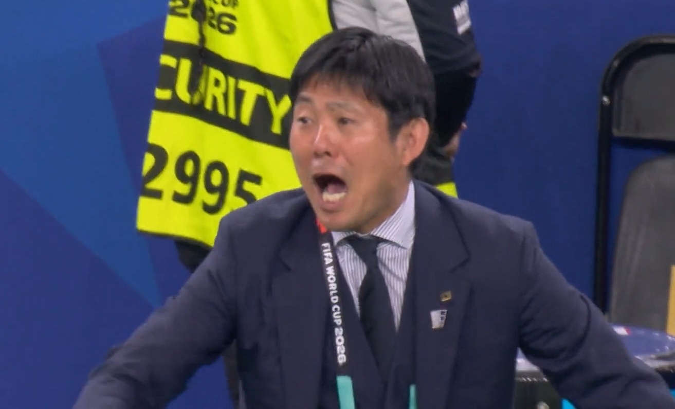 能把瑞典给拉抽筋！日本队这种跑动能力确实拉练的好！森保一换人确实有东西！也是日本