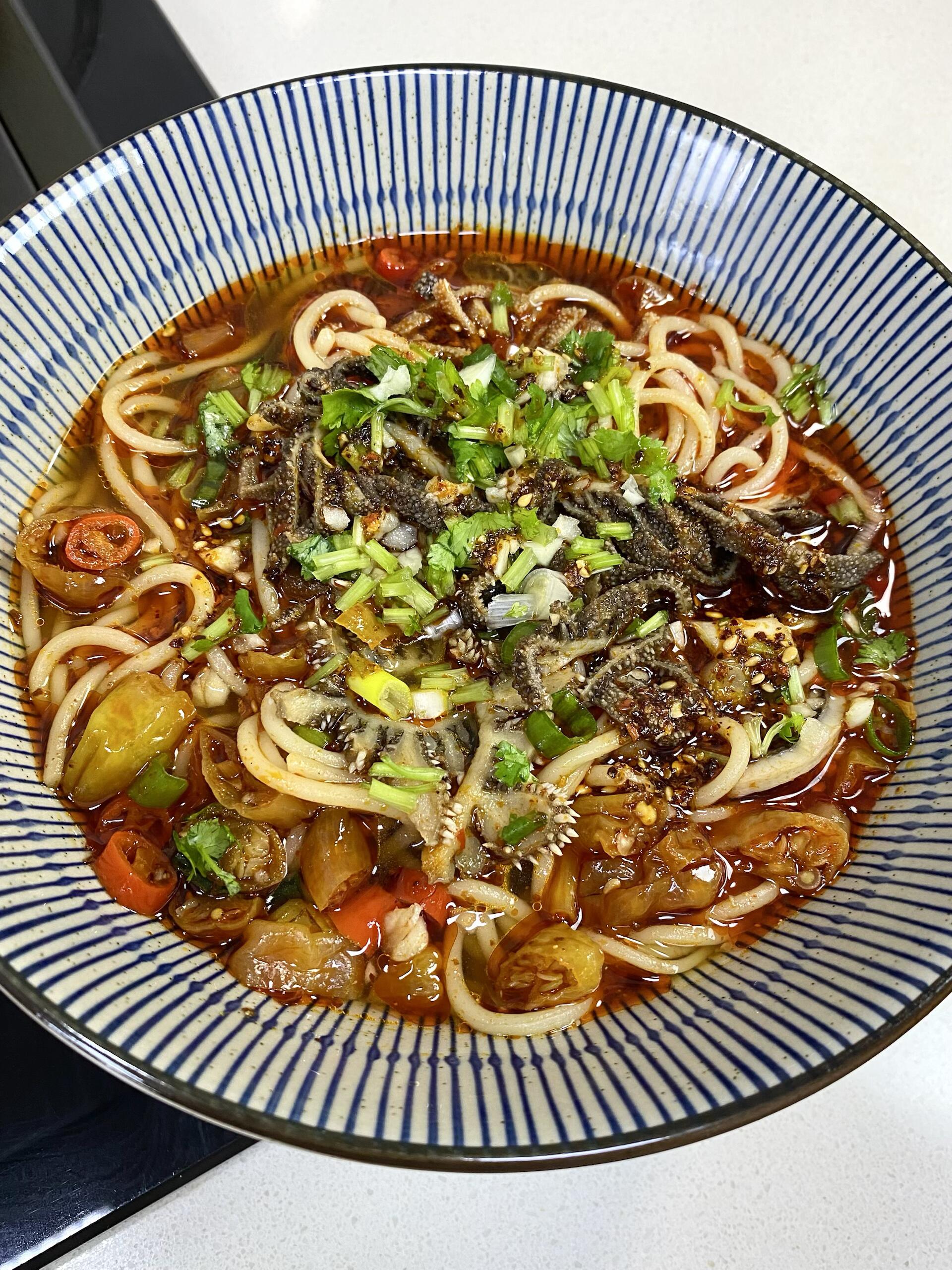 这碗红油爆肚面香到舔盘🍜辣得太过瘾了
谁懂啊家人们😭 被朋友追着要链接的红油