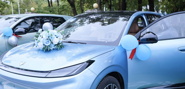 极狐T1正式交付启动，全国11城同步开启新程