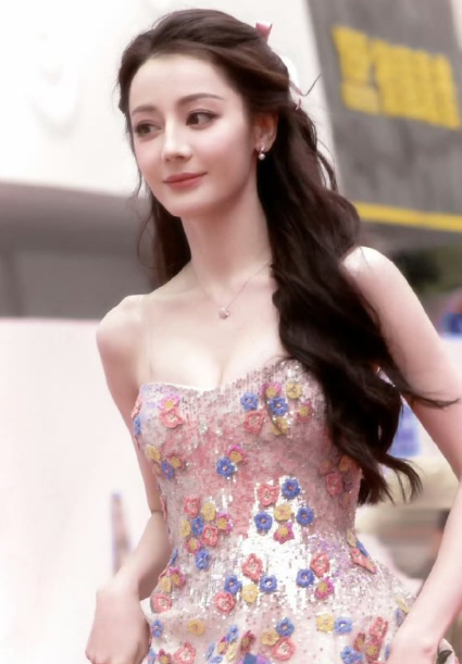 请赐予我像迪丽热巴一样迎难而上的勇气