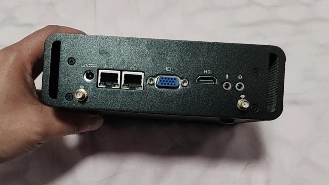 先别买新机！二手鱼330捡漏i7处理器+满配的飞牛圣体你愿不愿意？