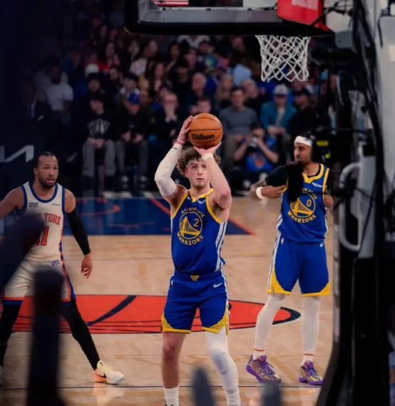 波姐现在二十分怎么这么稳？

已经多少场二十了？而且效率也高，没有黏球，无论打弱