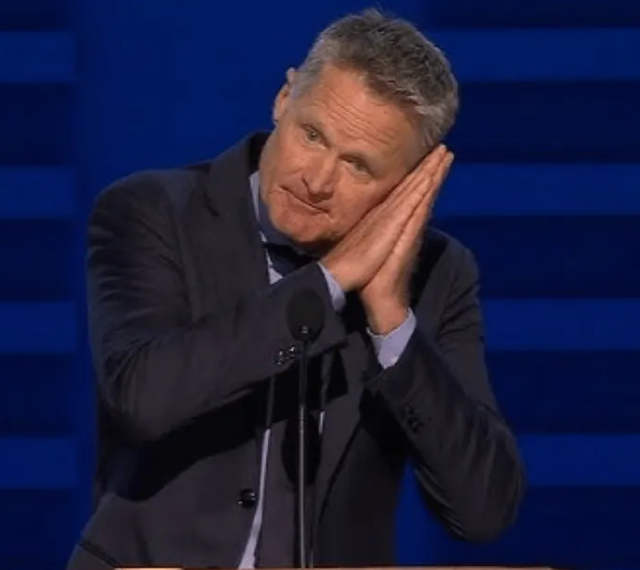 据Sam Amico消息，史蒂夫-科尔在勇士的执教生涯或将走到尽头。
“联盟内部