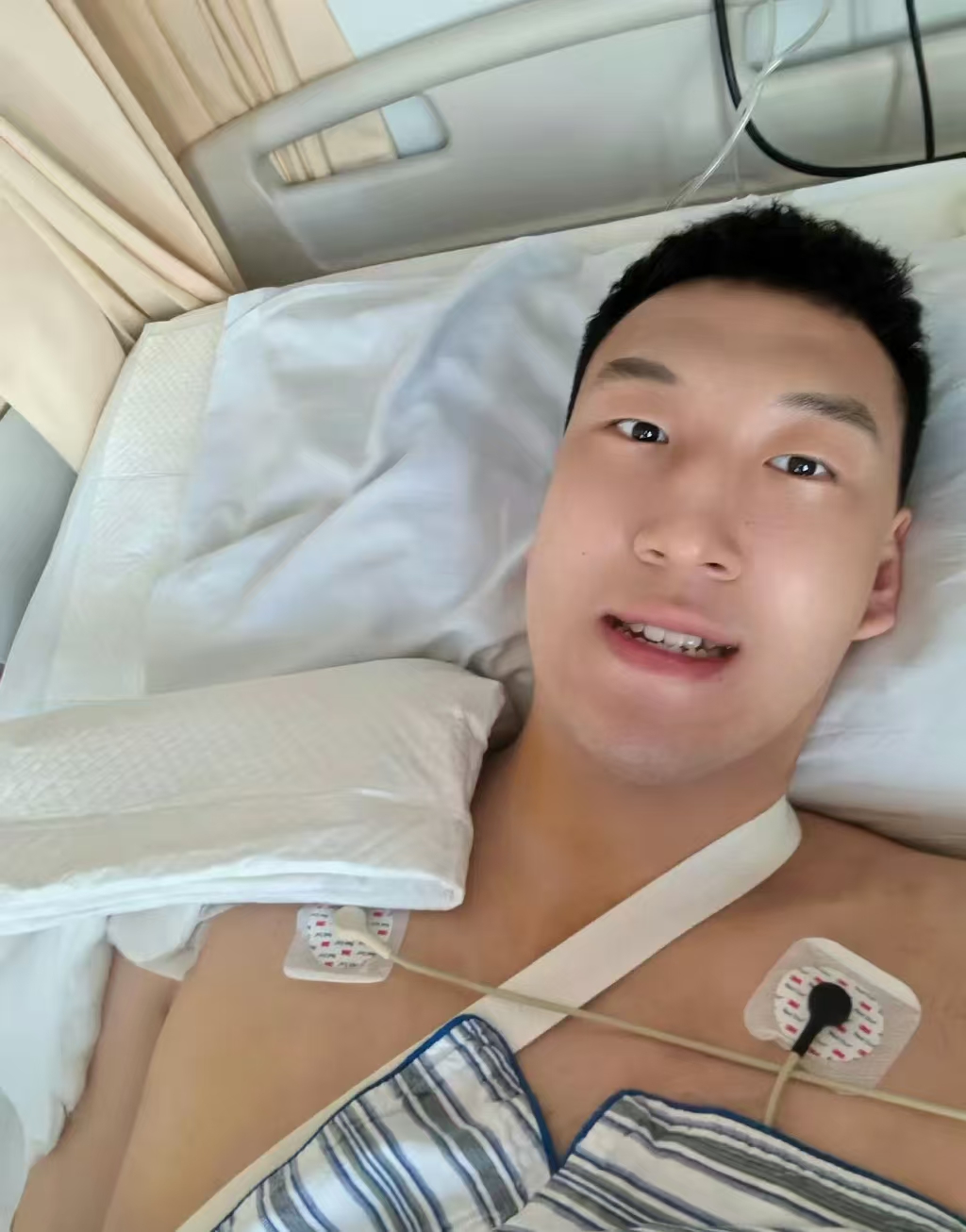 杜润旺完成肩膀手术，恢复时间最低6个月，下赛季广东首发大前张皓嘉