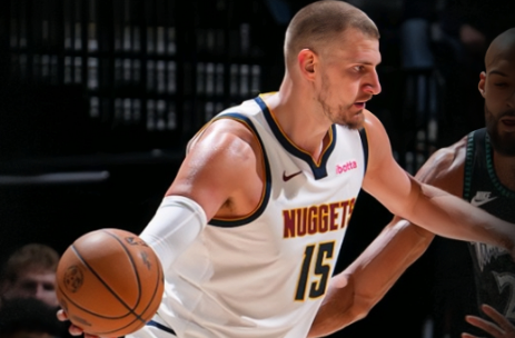 约基奇发挥糟糕，掘金不敌森林狼大比分1比2落后。NBA季后赛首轮，掘金去到森林狼