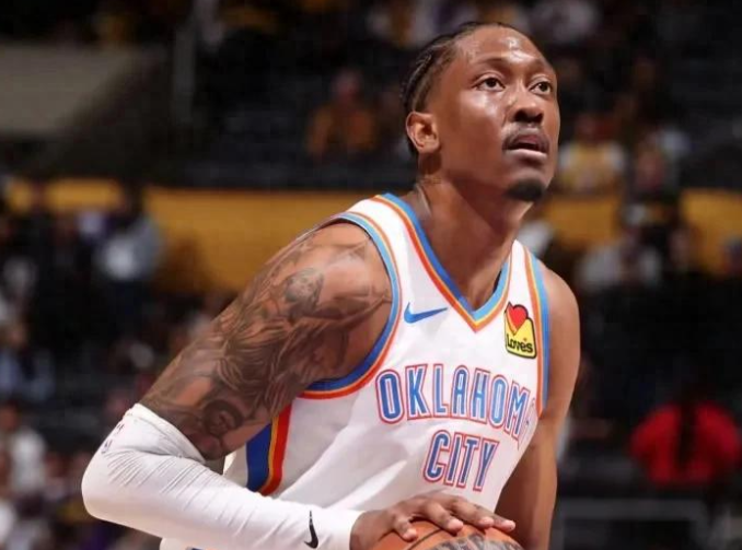 幸亏去年大满贯了！这马刺崛起的速度太惊人！

文班，卡斯尔，哈珀三个选秀简直完美