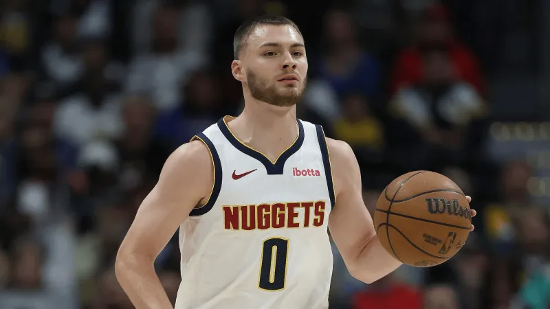 弱弱的问几句，为啥布劳恩签了个溢价的合同？沃特森要签多大？下赛季掘金还避税吗？