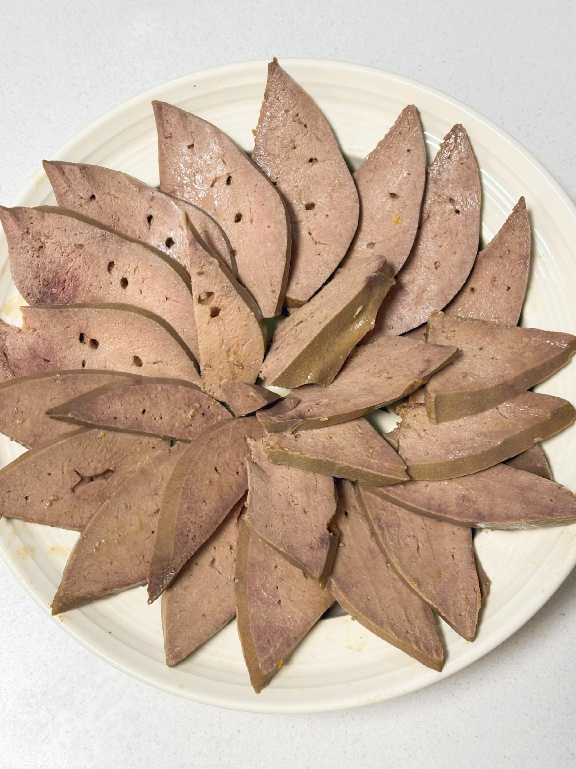 哇！这猪肝绝了！不用一滴油，5分钟出锅，满屋飘香连吃3天不腻！🤤

真的不是吹