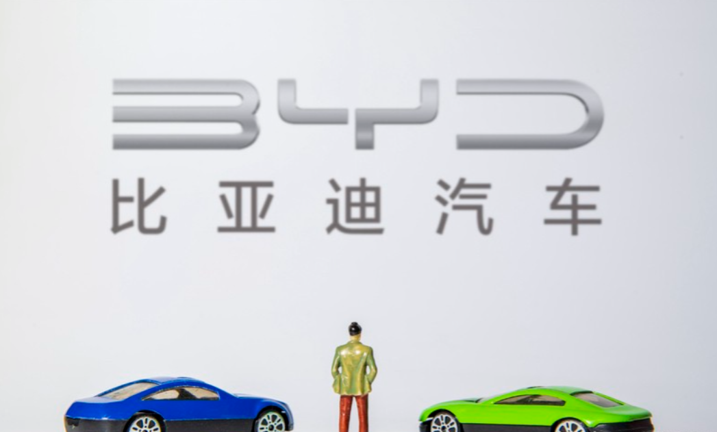 比亚迪放狠话：不玩营销噱头，只靠硬技术说话，这波格局直接拉满