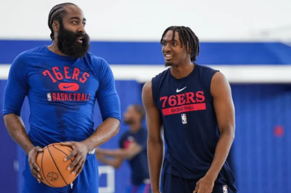 明日NBA季后赛G7，凯尔特人将对阵76人。
76人球员泰雷斯-马克西在接受记者