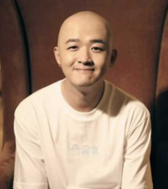包贝尔在《10间敢死队》里面的牺牲真的挺大的

他就是一个客串演员，但是他却贡献