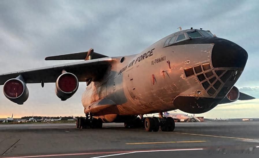 乌克兰出售伊尔-78技术，中国打造运油-20战略利器