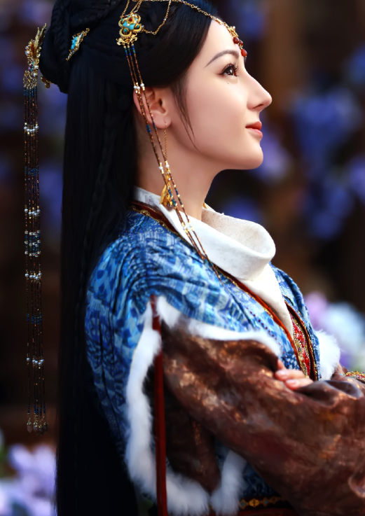 与你分享过的青春，不比初恋少半分