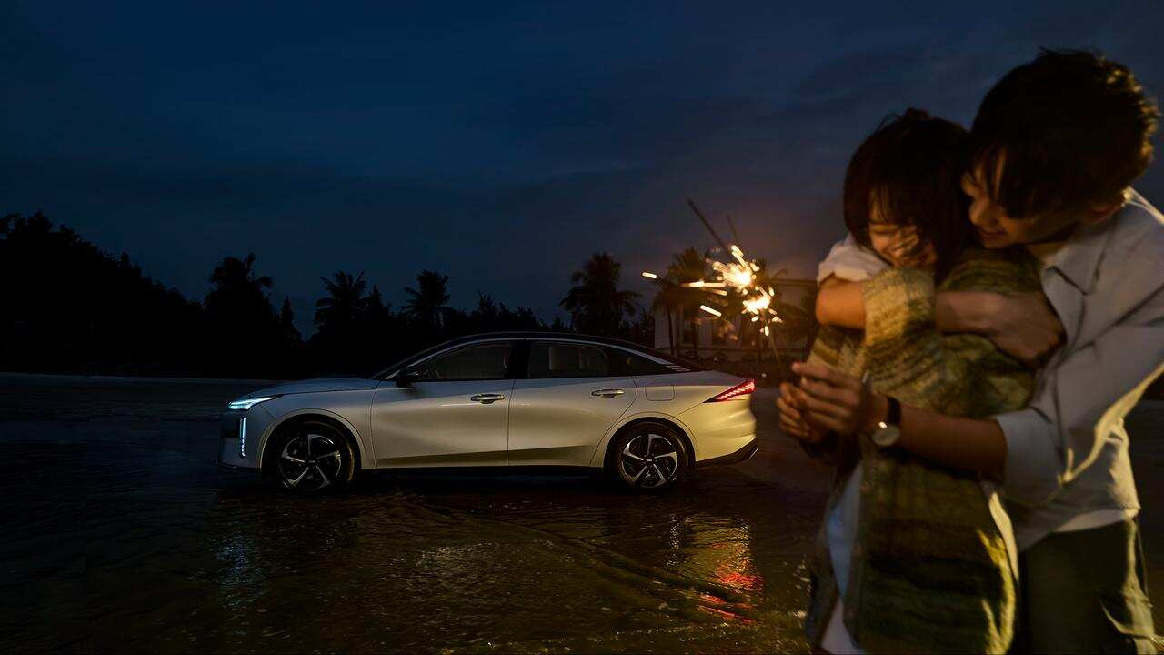 电混家轿安全天花板，它用硬核科技护全家出行安心