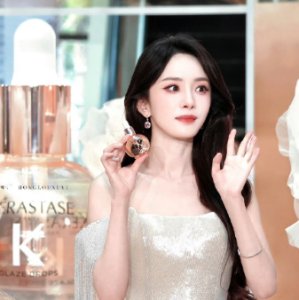 在某个不知名的角落许你岁岁平安