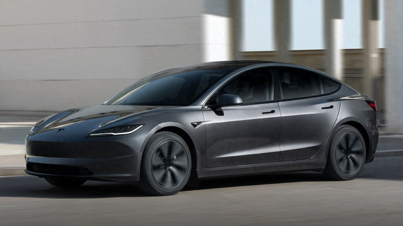 老款降价后，新特斯拉Model 3上市，售价不变，屏幕更大，快乐更多