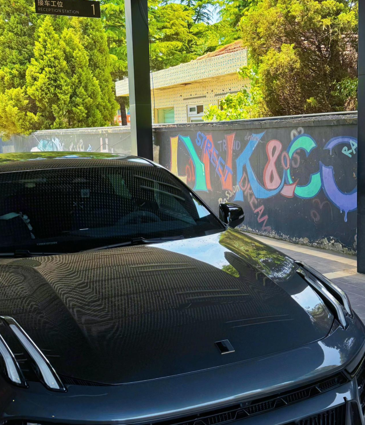 我的小领克开回家刚好半年啦，不多不少刚刚好跑了一万公里。
这次说一下领克的智能化