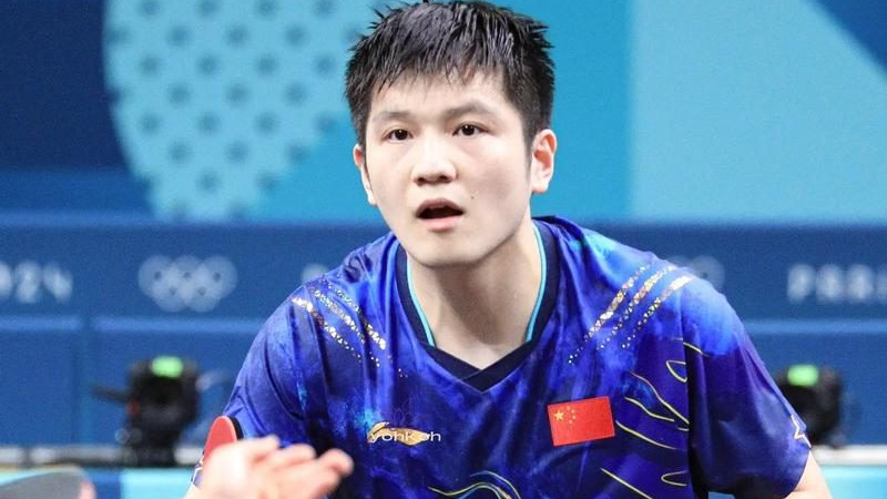 干饭人！平野美宇教练：樊振东日本吃烤肉 菜一上来胖说我不说话了啊