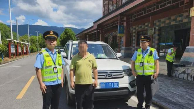 十二大队“说理式执法”成功查处一起跨省偷逃通行费案