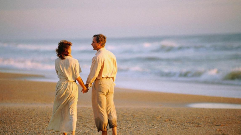 3个反常的现象，正在撕裂一夫一妻制，家庭的根基开始动摇！