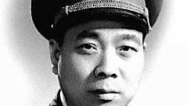 吴忠：最年轻的开国将军，14岁参加红军，九死一生，战功赫赫