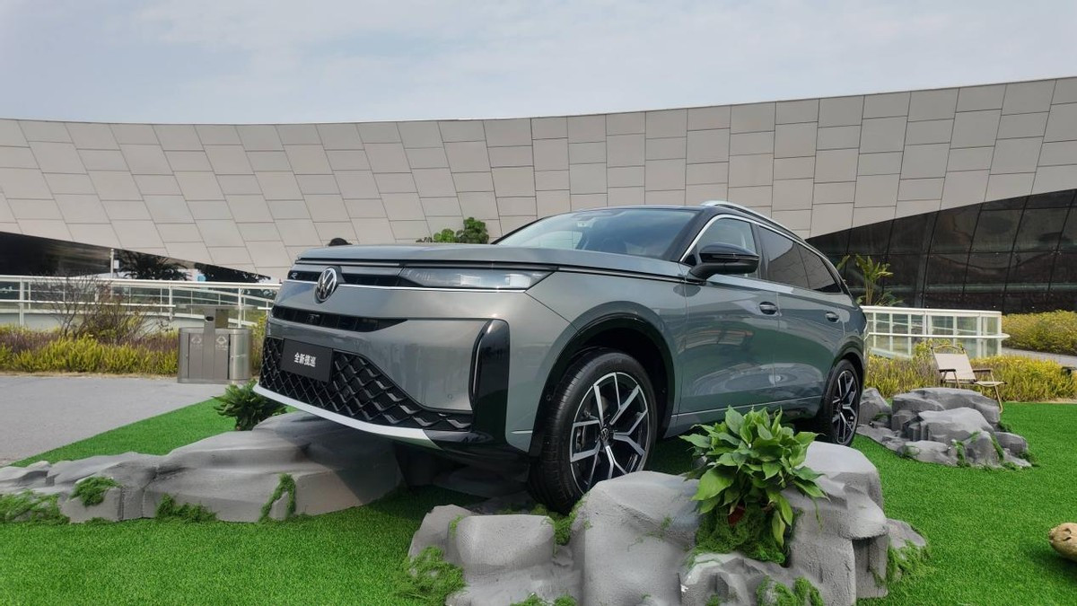 车市的热闹与清醒：一汽-大众用严选给出确定性答案