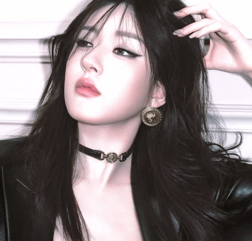 你是夏日繁盛的香樟，扎根在我温暖的心房