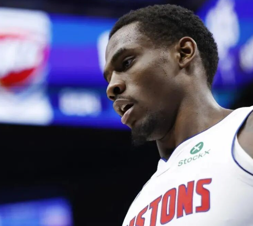 是我们小丑了，兰登没续约杜伦是对的
常规赛还害怕打出身价续不上，现在安心了