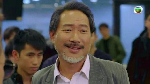 黄文标坦承患初期帕金森症