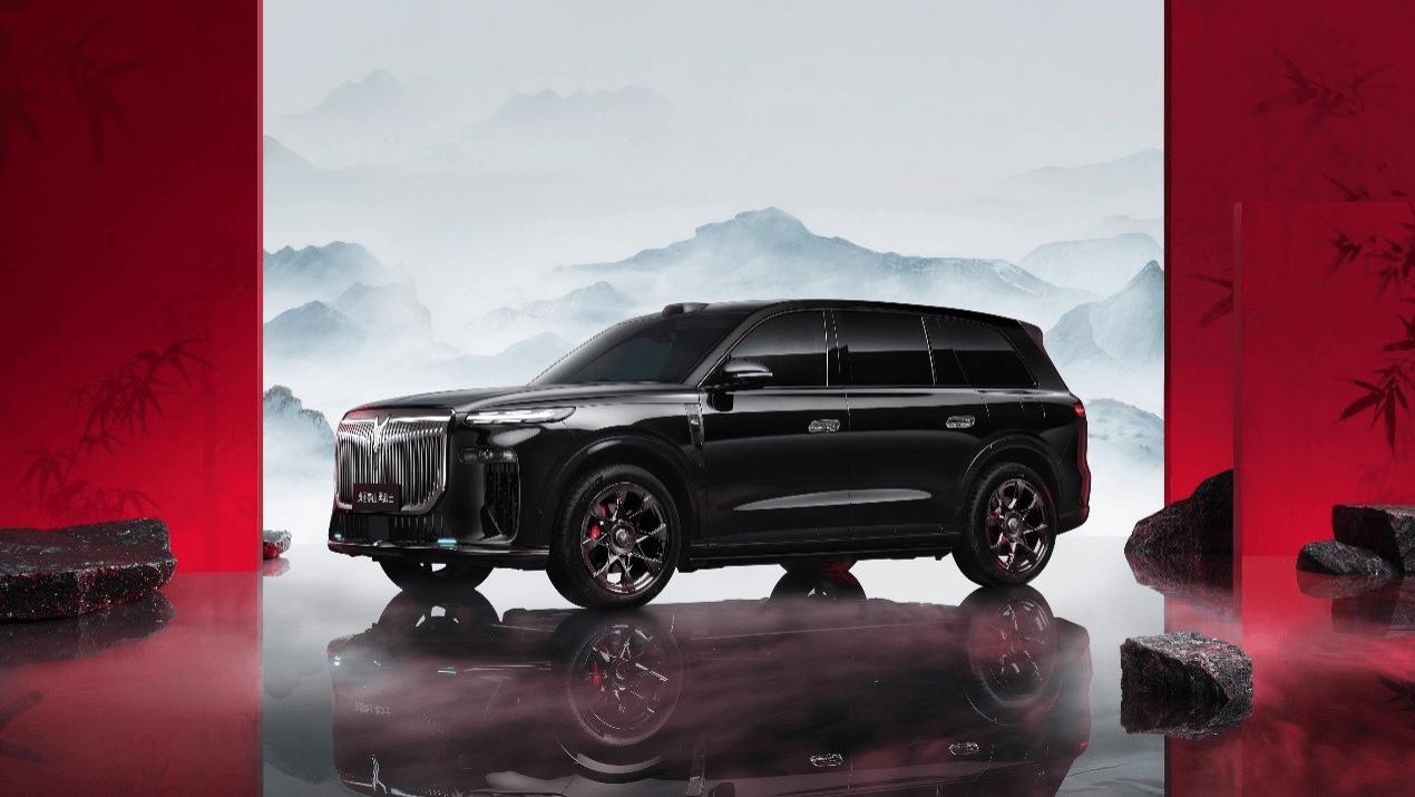 远见致远：岚图泰山以硬核科技锚定高端智驾新坐标