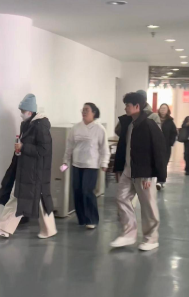 当他在武术之乡重执长棍，时光突然倒流回宝莲灯时代。可细看招式间的气韵，分明多了《