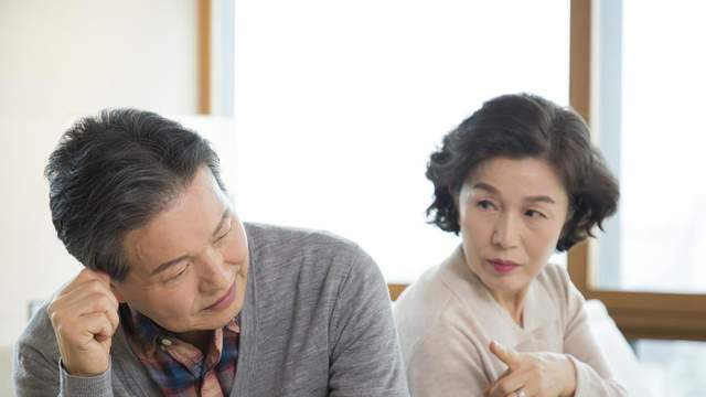 50岁的夫妻越走越远，到底是谁的问题