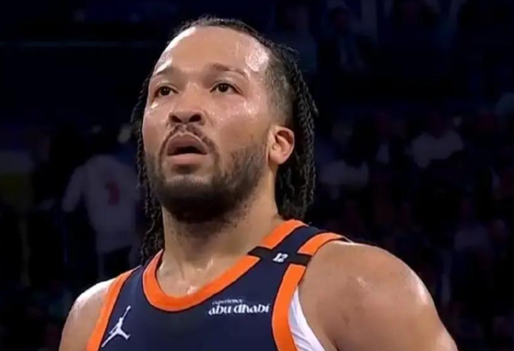 尼克斯这轮外线，有人准得离谱，有人铁得让人心里发堵
克拉克森3中2，阿努诺比18