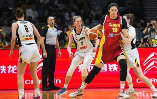 女篮世界杯预选赛焦点战，中国女篮以65-80不敌欧洲冠军比利时。这场世界前四之间