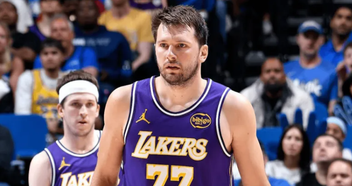 只要明天打赢活塞，接下来三场都是跟湖人没有恩怨局的坦克队，那么有望拿下湖人自20