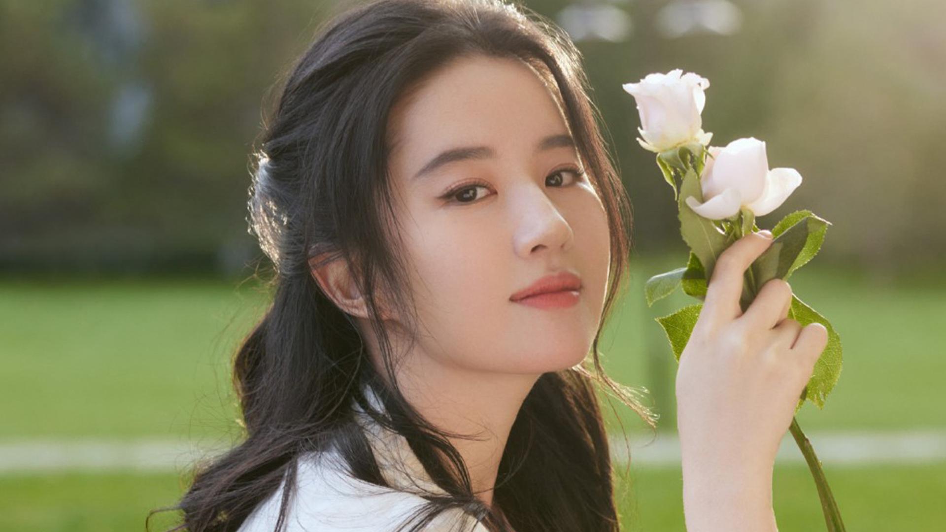 刘亦菲和杨超越，谁才是中国男人心里最理想的结婚对象