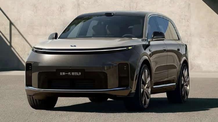 理想汽车2025财报发布：千亿现金在手，下一站押注什么？