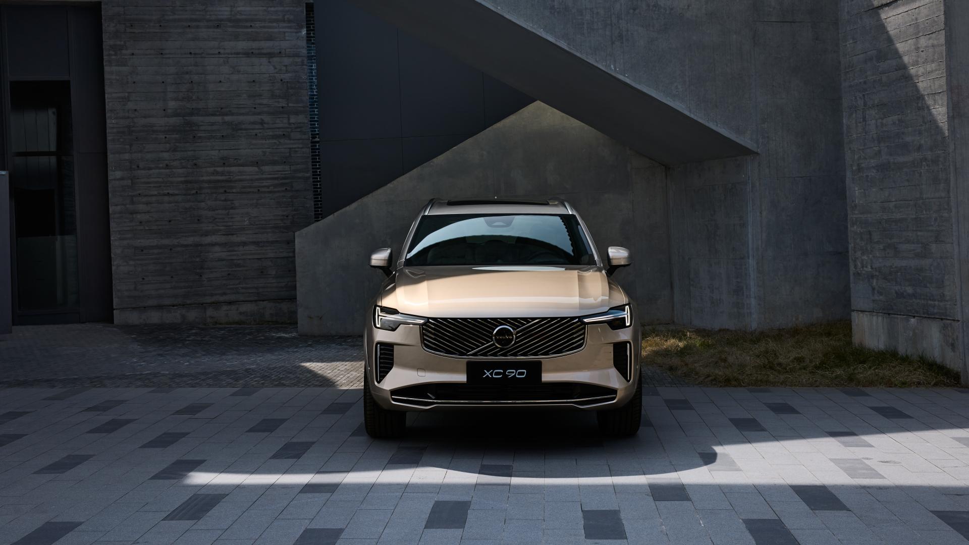 2026款沃尔沃XC90成了家庭大SUV更好的答案了