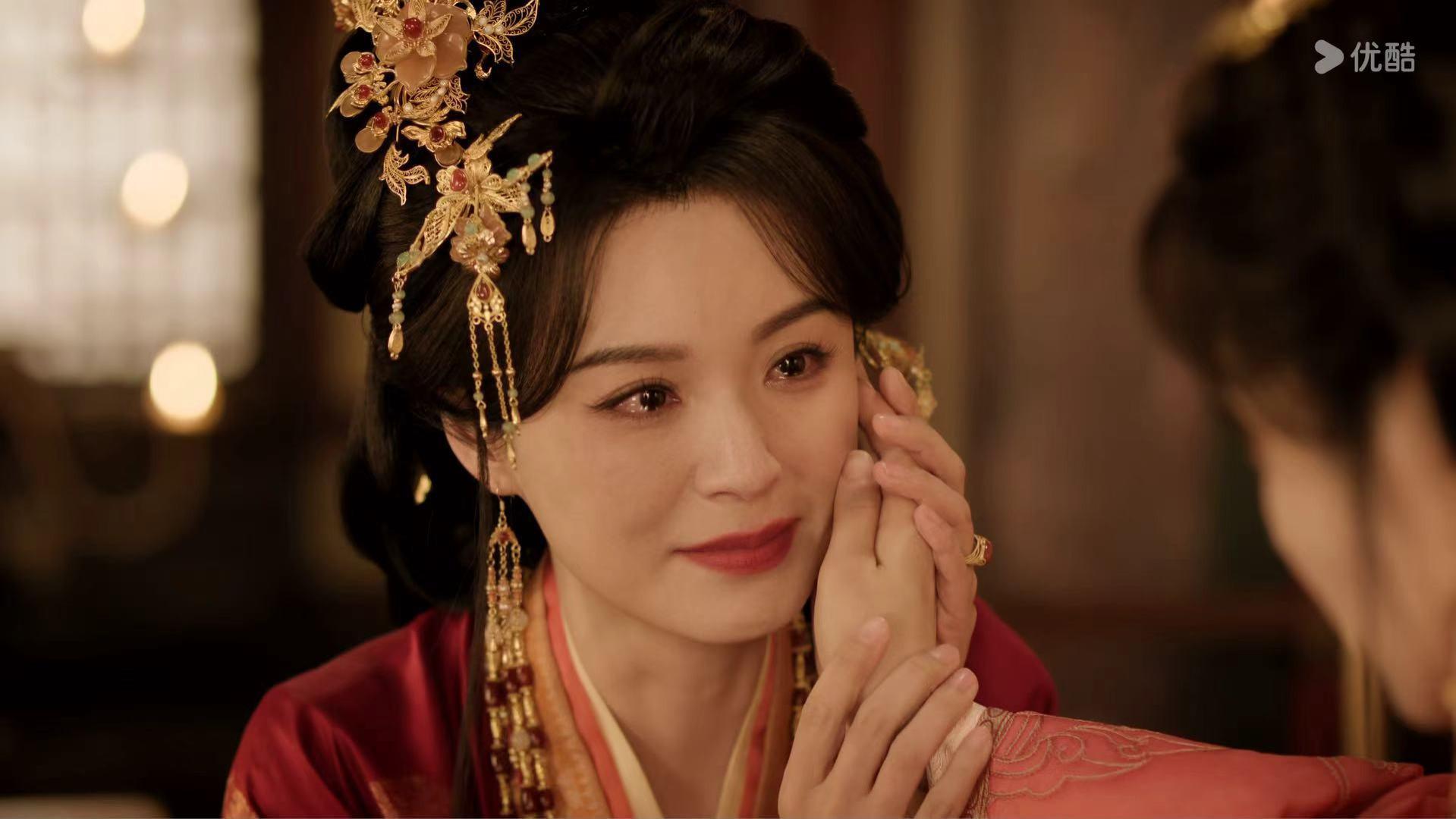 「初代恶女」的选择：比起做母亲，我更想先做自己