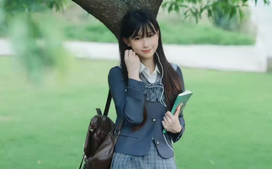 上一世替偷窃癖亲妈背锅惨死，重生归来，超市揭穿偷糖真相，小姨婚礼戒指失窃，看我如何让她身败名裂！