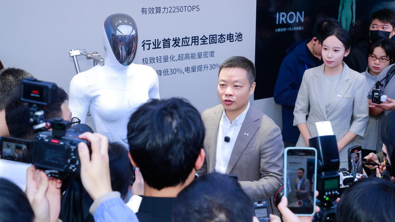何小鹏宣布亲自带队机器人业务：冲刺规模化量产交付