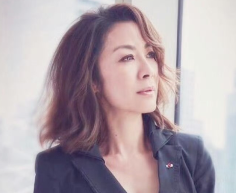 杨紫琼夫妻俩真实夫妻关系曝光
娱乐圈里静悄悄，没想到晚上，杨紫琼和老公突然冲上热