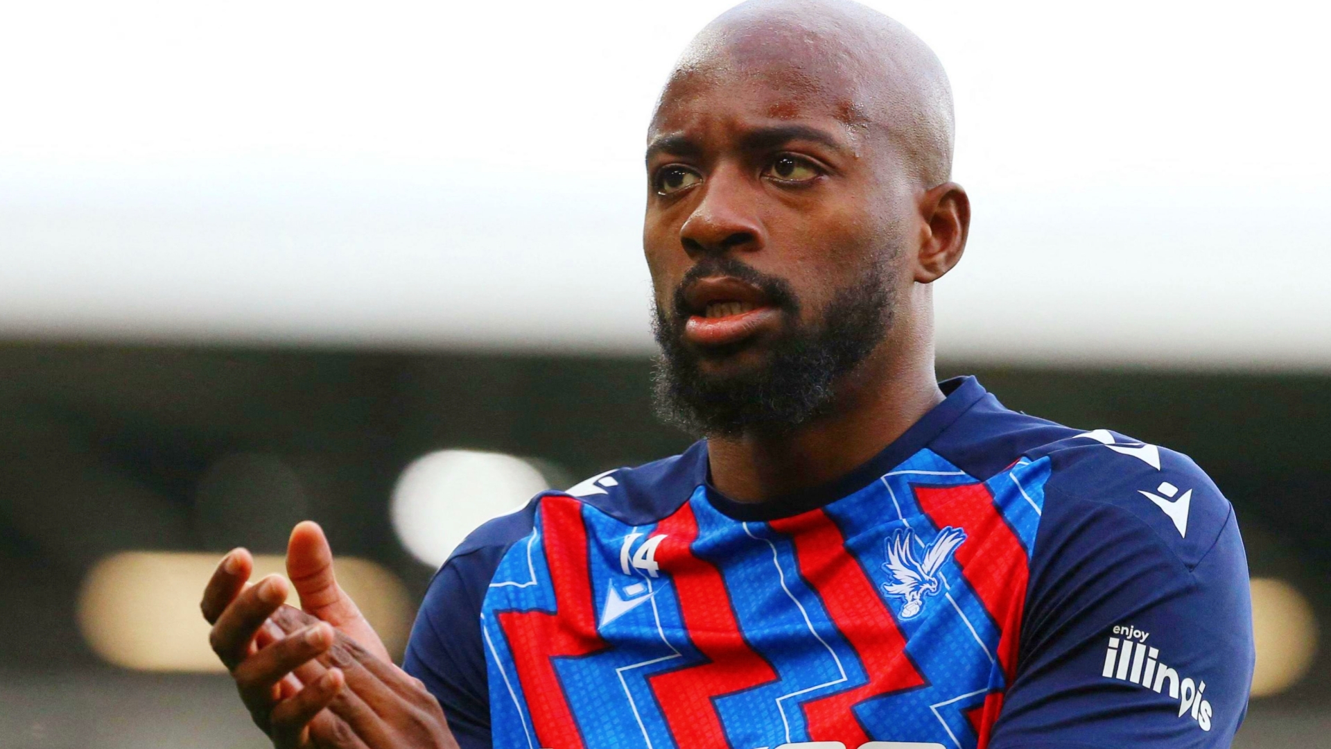 迪马济奥报道，尤文报价200万欧租借费+2800万欧的强制买断条款遭拒。
水晶宫