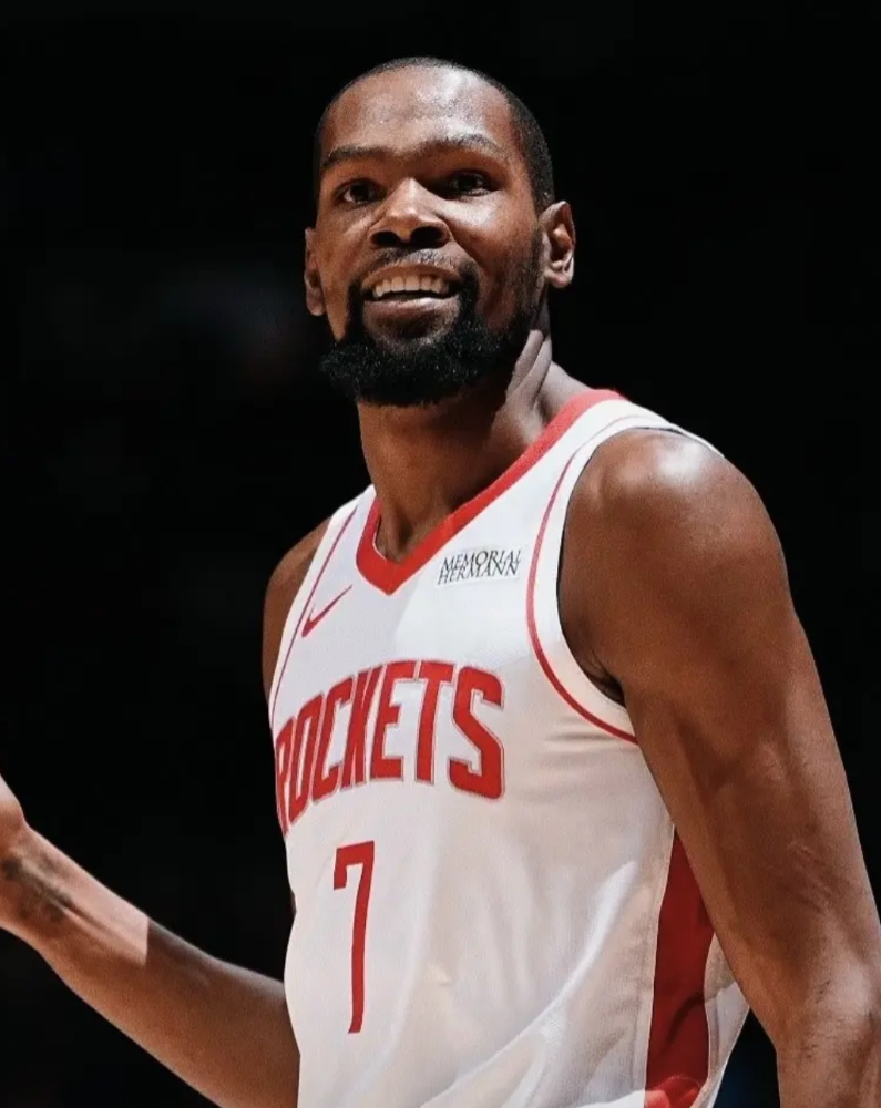 三十年河东，三十年河西！

这回，“千年老二”怕是真的要翻身了！

湖人球迷天塌