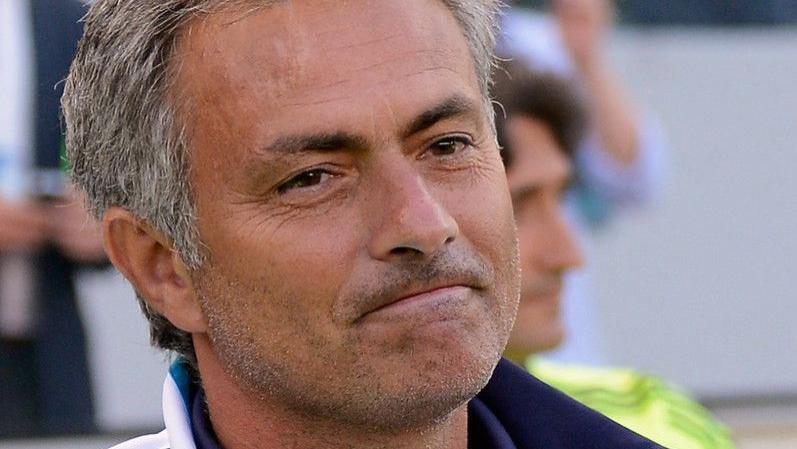 用真实的数据来说话，穆里尼奥想入主皇马，就需要更衣室的支持率