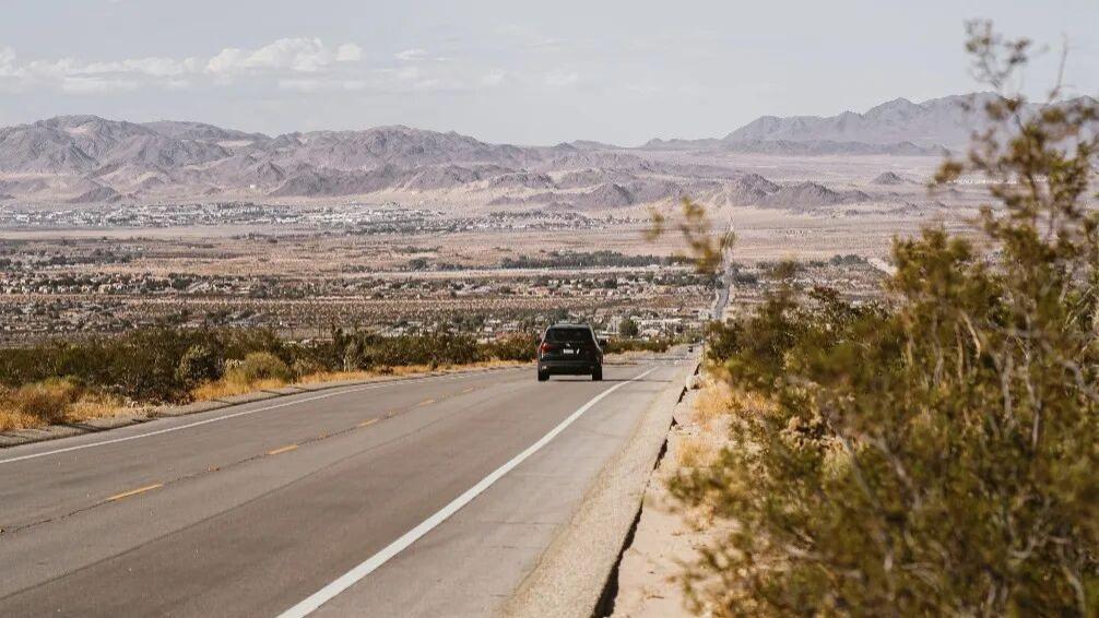 零跑新车型，怎么成了中产移动小诊所