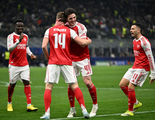 阿森纳队史首次取得欧冠7连胜，总比分20-2：
2-0 毕尔巴鄂竞技
2-0 奥